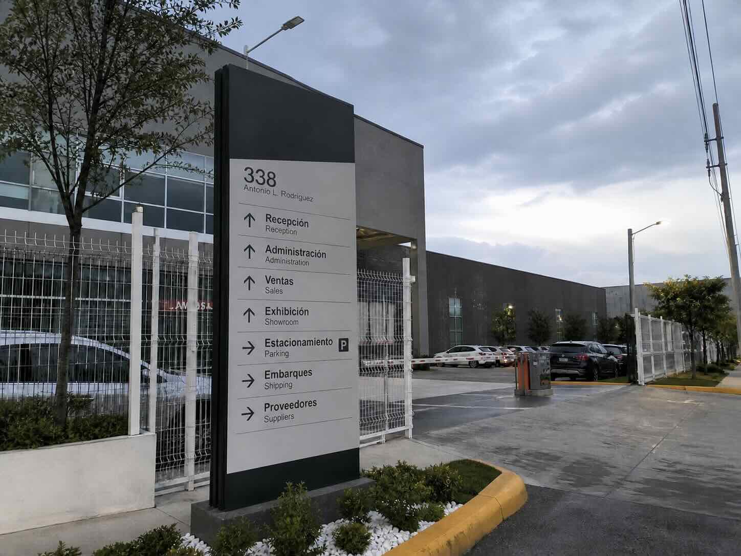 Tótems directorio corporativo